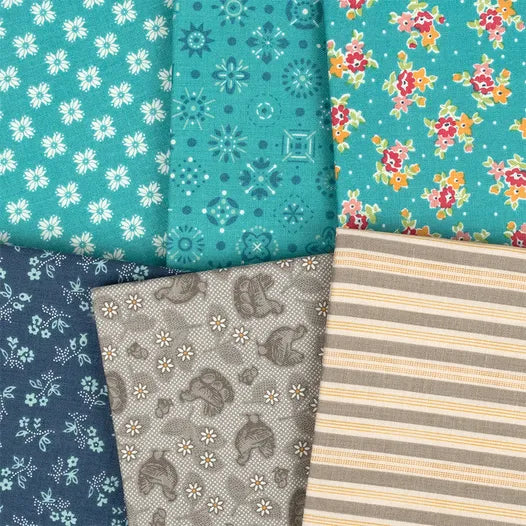 Farmer's Daughter By Lori Holt Fat Quarter Bundle